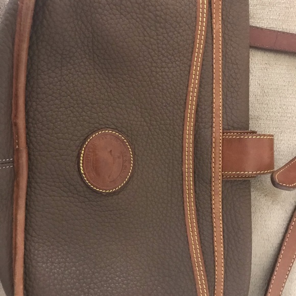 Dooney &Bourke purse - Picture 1 of 2